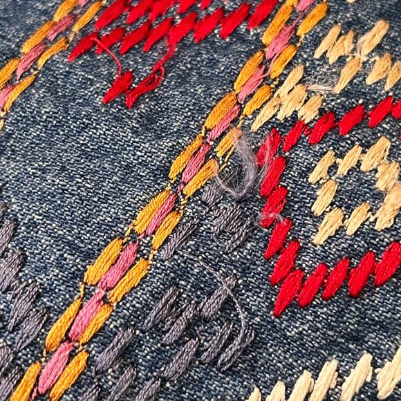 Vintage Agapo Womens Jacket Top Chambray Embroidered Southwestern Blue Red - Picture 8 of 8